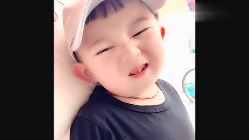 粘人的小妖精吃瓜视频,揭秘神秘瓜界奇闻异事